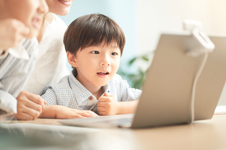 子ども指導に強い日本人講師が多数在籍